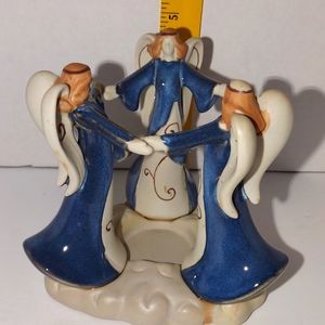 Pretty angel figurines with the tea light insert